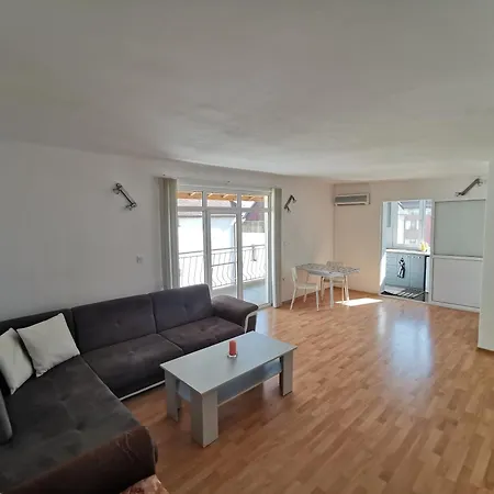 Emona 5 Floor 4 * Бургас