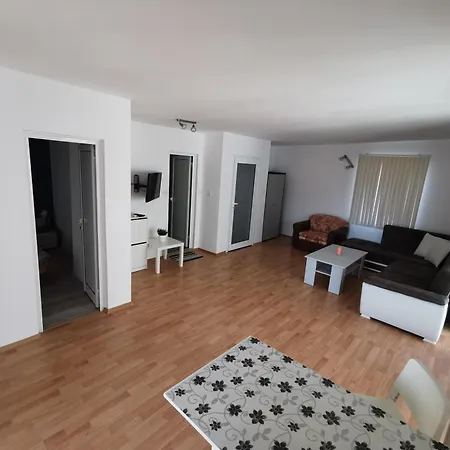 Emona 5 Floor 4 Διαμέρισμα