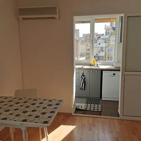 Διαμέρισμα Emona 5 Floor 4 Μπουργκάς